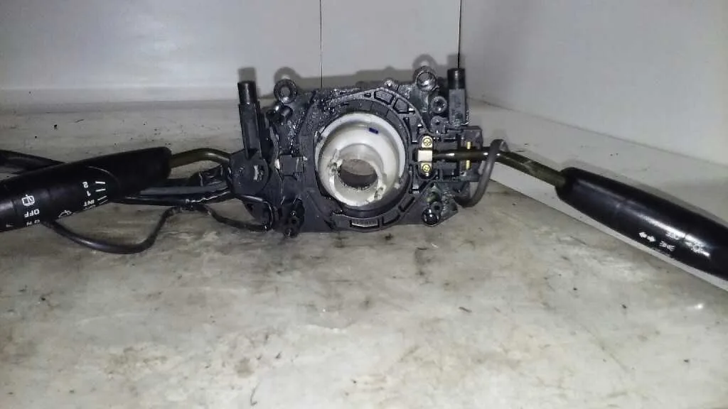 Mando Multifuncion para Mazda Demio (Dw)