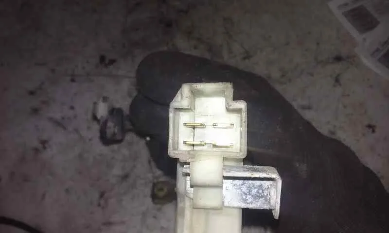 Cerradura Puerta Delantera Izquierda para Nissan Micra (K11)