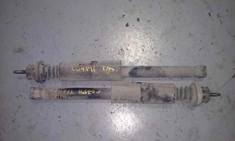 Amortiguador Trasero Izquierdo para Nissan Micra (K11)