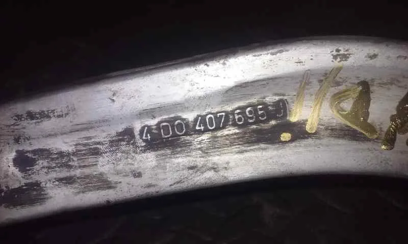 Brazo Suspension Inferior Delantero Izquierdo para Volkswagen Passat Berlina (3B2)