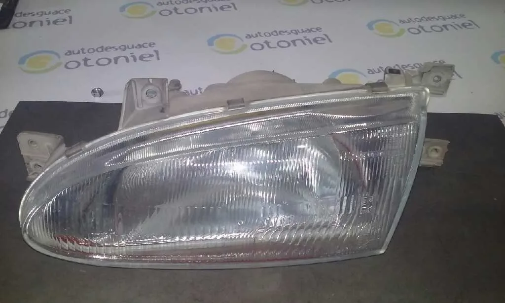 Faro Izquierdo para Hyundai Accent (X3)