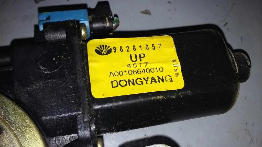 Elevalunas Delantero Derecho para Daewoo Tacuma