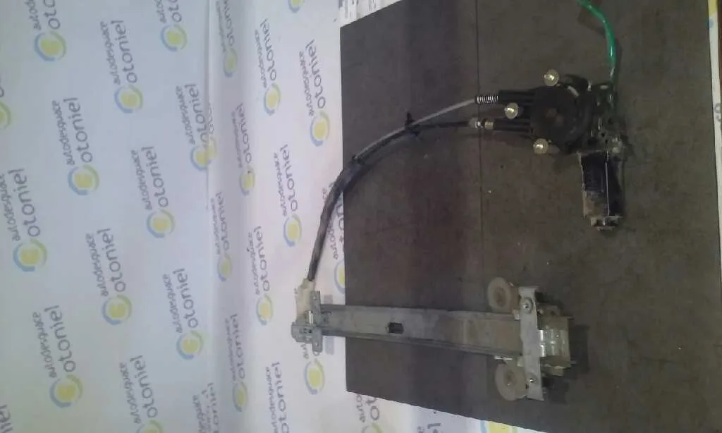 Elevalunas Delantero Izquierdo para Chrysler Voyager (Es)