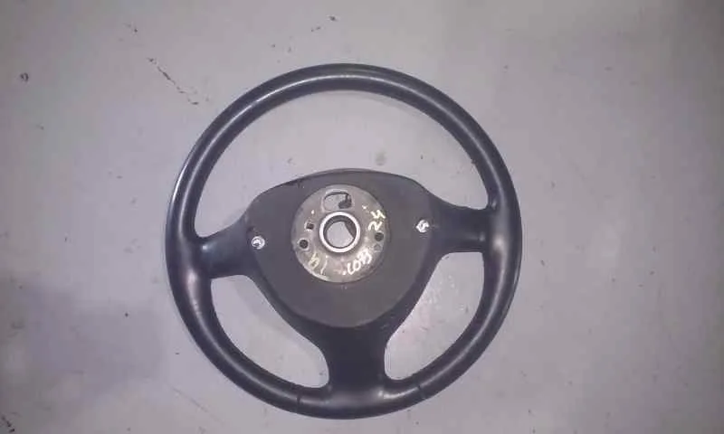 Volante para Volkswagen Passat Berlina (3B3)