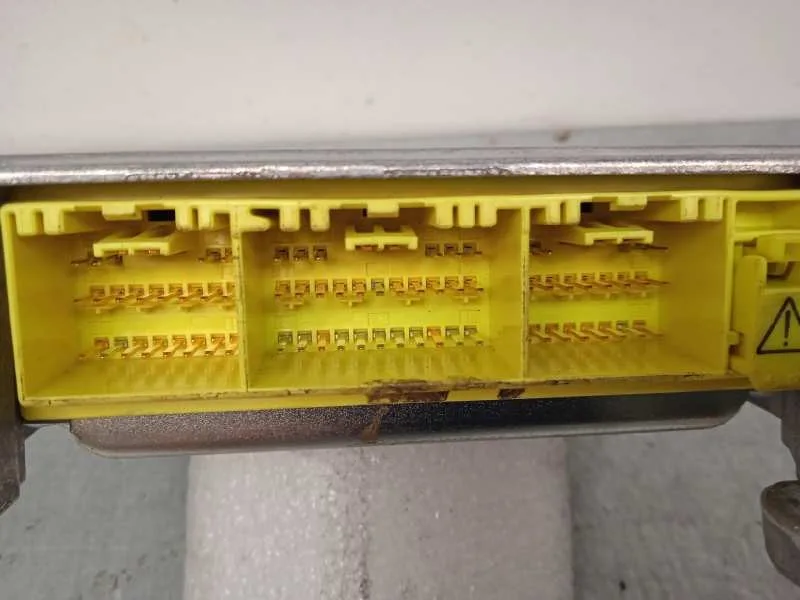 Centralita Airbag para Toyota Corolla (E12)