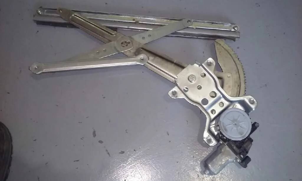Elevalunas Delantero Derecho para Suzuki Sx4 Rw (Ey)