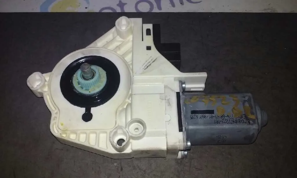 Motor Elevalunas Delantero Derecho para Audi Q7 (4L)