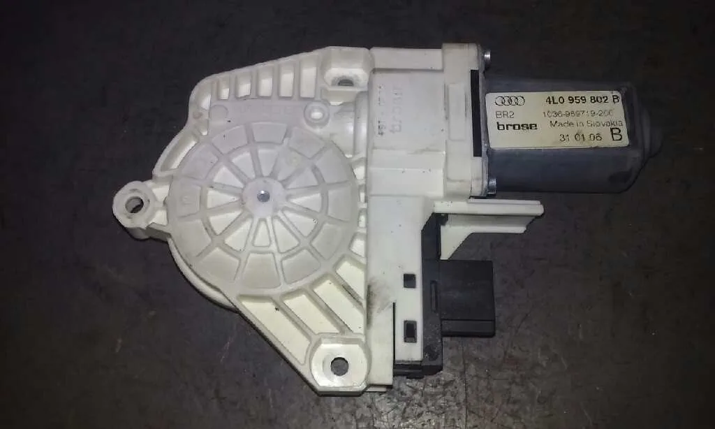 Motor Elevalunas Delantero Derecho para Audi Q7 (4L)