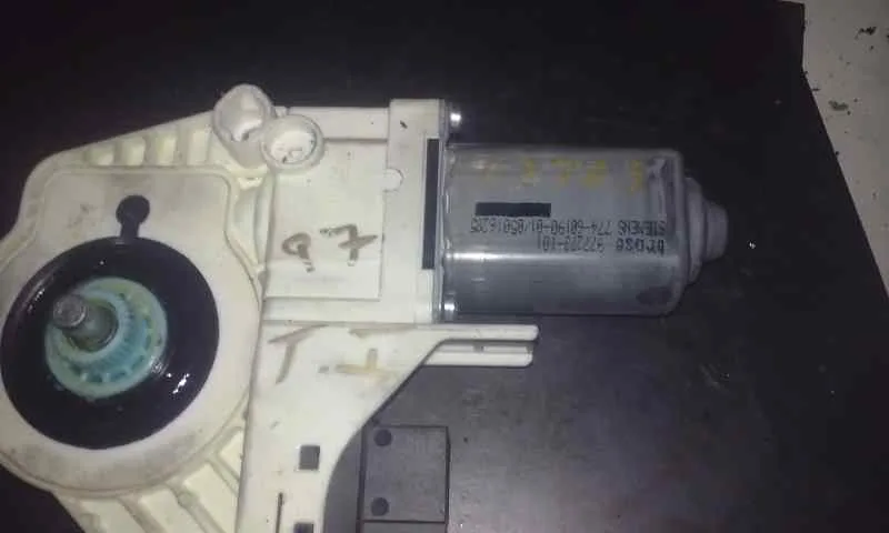 Motor Elevalunas Trasero Izquierdo para Audi Q7 (4L)