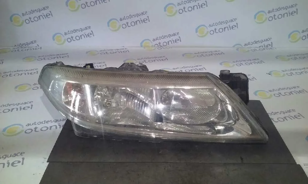 Faro Derecho para Renault Laguna Ii (Bg0)