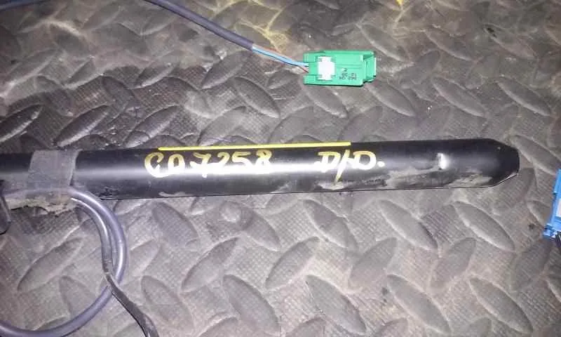 Pretensor Airbag Derecho para Opel Astra H Berlina
