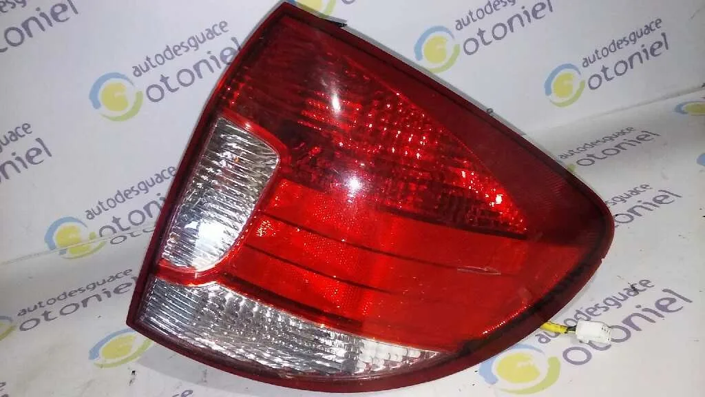 Piloto Trasero Derecho para Kia Rio