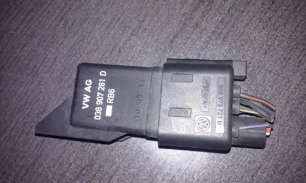 Caja Precalentamiento para Seat Leon (1P1)