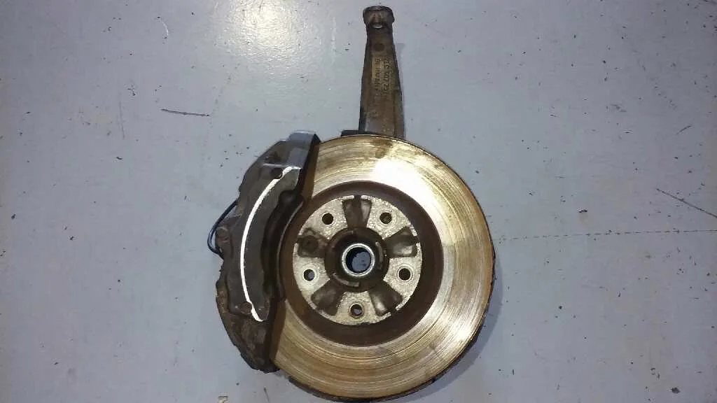 Mangueta Delantera Izquierda para Audi Q7 (4L)