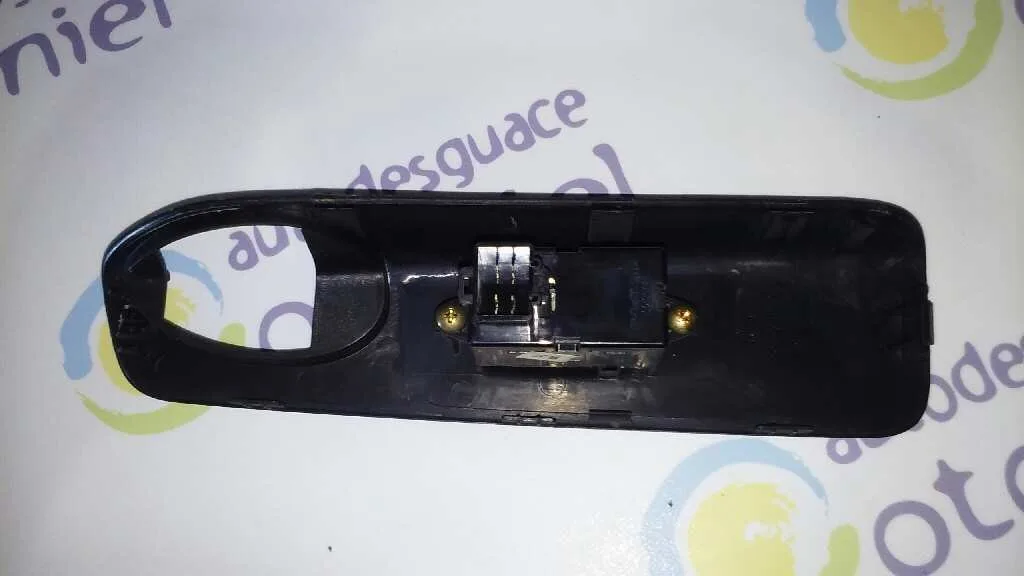 Mando Elevalunas Delantero Derecho para Daewoo Tacuma