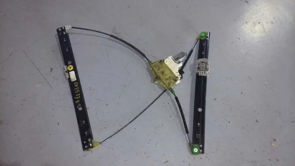Elevalunas Delantero Izquierdo para Audi Q7 (4L)