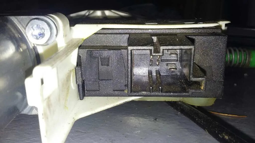 Elevalunas Delantero Izquierdo para Audi Q7 (4L)