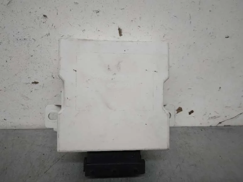 Modulo Electronico para Toyota Avensis Berlina (T25)