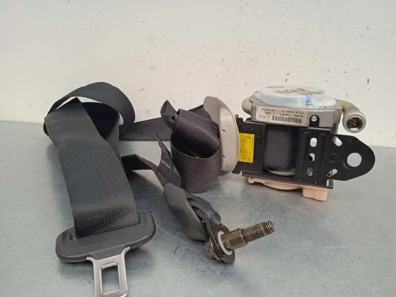 Cinturon Seguridad Delantero Derecho para Toyota Avensis Berlina (T25)