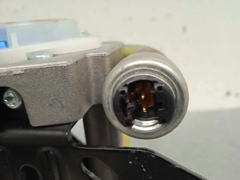 Cinturon Seguridad Delantero Derecho para Toyota Avensis Berlina (T25)