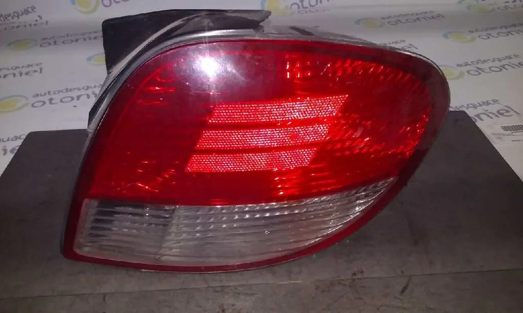 Piloto Trasero Derecho para Hyundai Coupe (Rd)