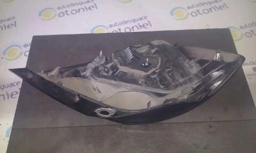 Piloto Trasero Derecho para Opel Astra H Berlina