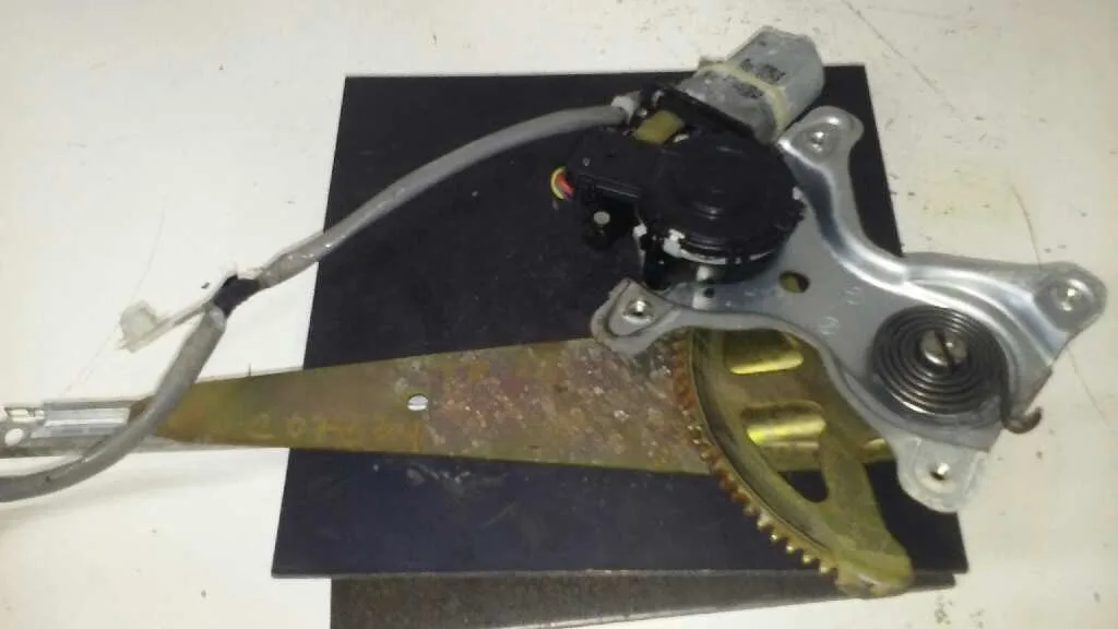 Elevalunas Trasero Izquierdo para Lexus Gs300 (Jzs160)