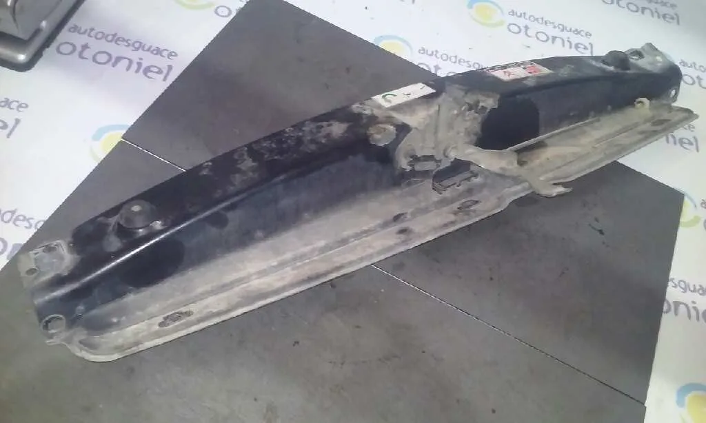 Travesano Superior para Citroën Xsara Picasso