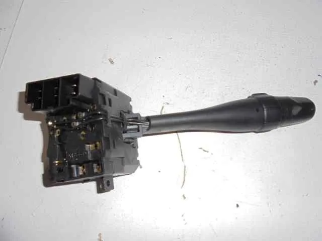 Mando Luces para Nissan Almera (N16/E)