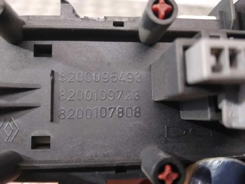 Warning para Renault Megane Ii Berlina 5P