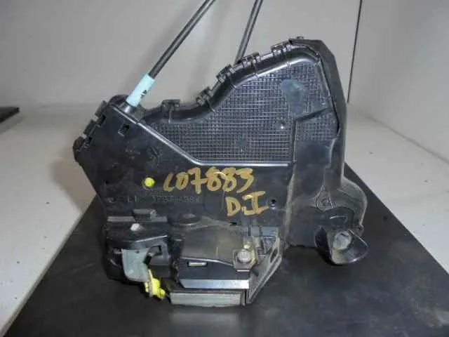 Cerradura Puerta Delantera Izquierda para Toyota Corolla (E15)
