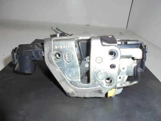 Cerradura Puerta Delantera Izquierda para Toyota Corolla (E15)