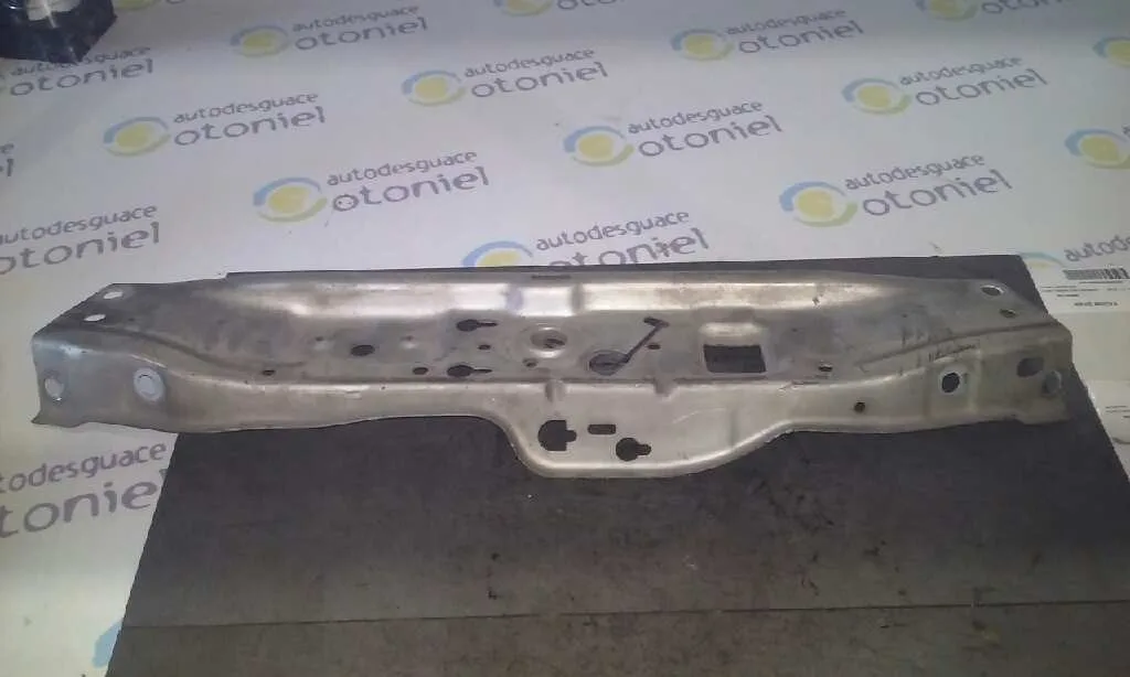 Travesano Superior para Opel Astra H Berlina