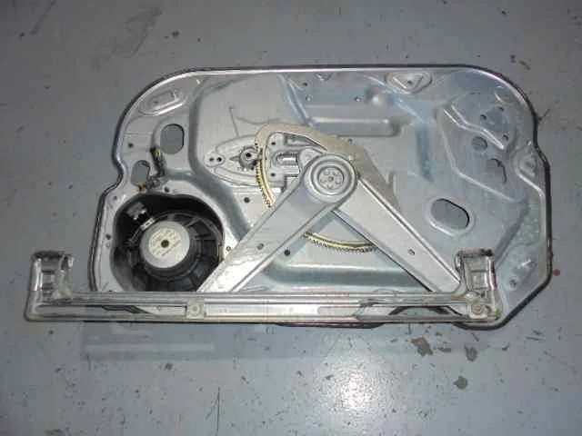 Elevalunas Delantero Izquierdo para Ford Focus C-Max (Cap)
