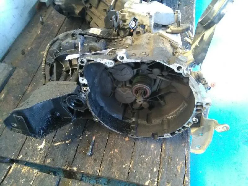 Caja Cambios para Mitsubishi Space Star (Dg0)