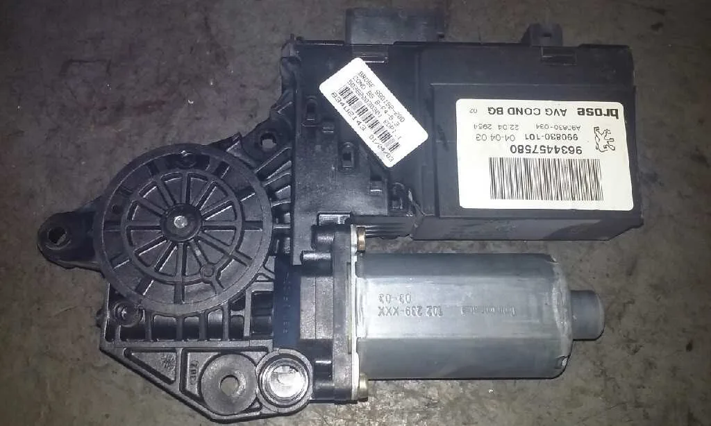 Motor Elevalunas Delantero Izquierdo para Peugeot 307 (S1)