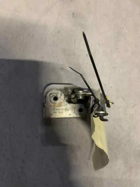 Cerradura Maletero / Porton para Renault Master Ii Phase 2 Caja Cerrada