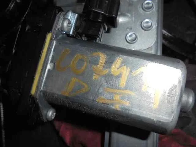 Elevalunas Delantero Izquierdo para Dacia Sandero