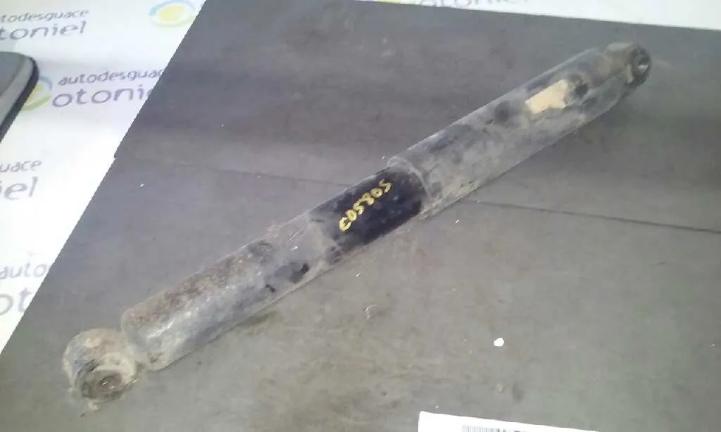 Amortiguador Trasero Derecho para Jeep Cherokee (Kj)