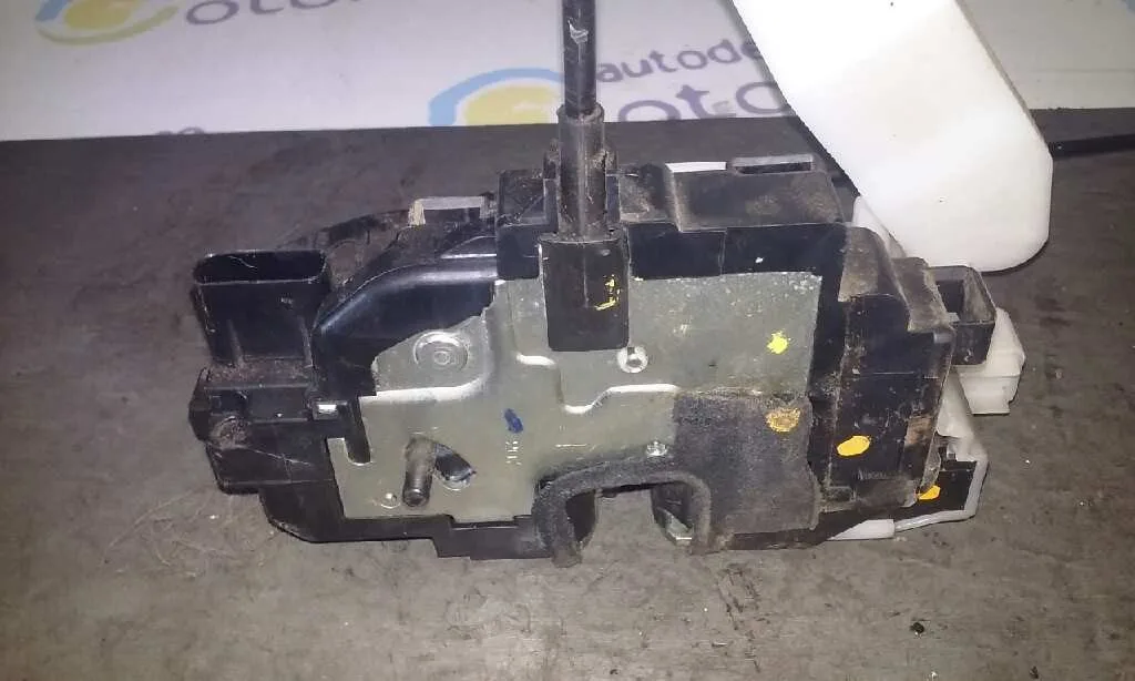 Cerradura Puerta Trasera Derecha para Kia Cee'd