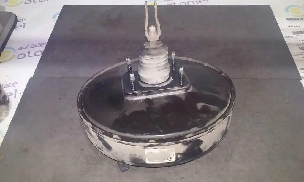 Servofreno para Nissan Primera Berlina (P12)