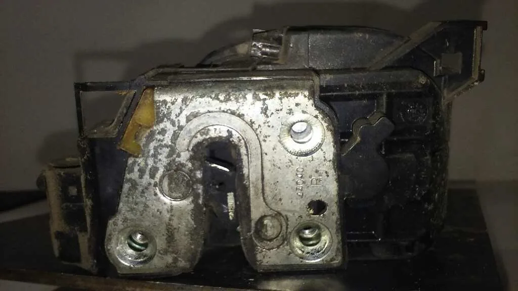 Cerradura Puerta Delantera Derecha para Renault Modus