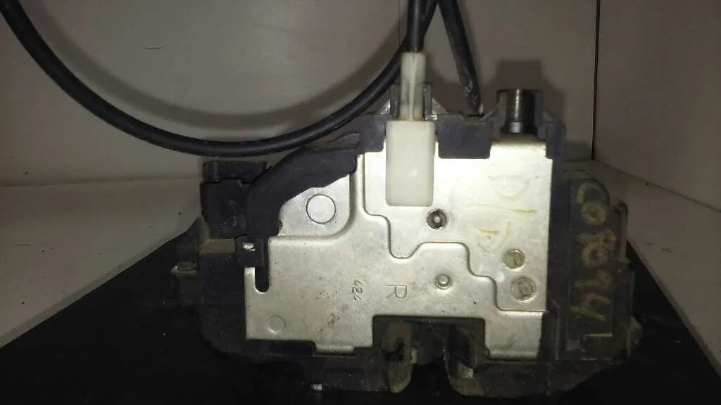Cerradura Puerta Delantera Derecha para Renault Modus