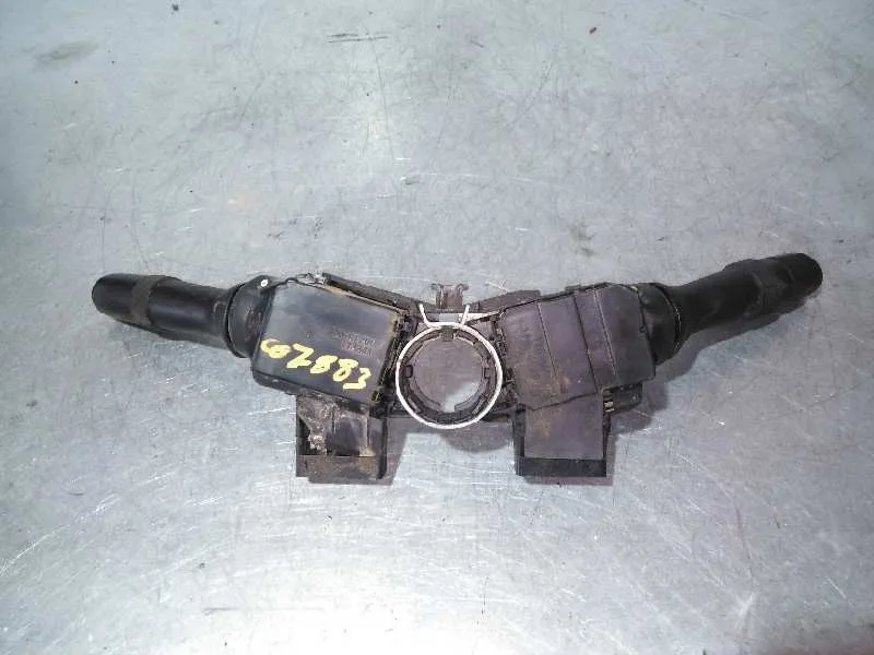 Mando Multifuncion para Toyota Corolla (E15)