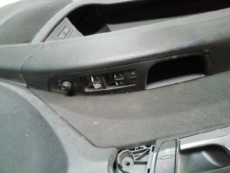 Guarnecido Puerta Delantera Izquierda para Audi Q7 (4L)
