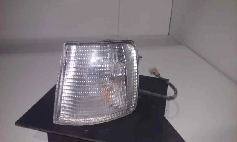 Piloto Delantero Izquierdo para Volkswagen Passat Berlina (312)