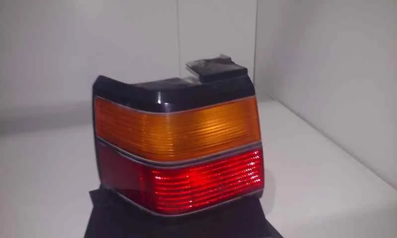 Piloto Trasero Izquierdo para Volkswagen Passat Berlina (312)