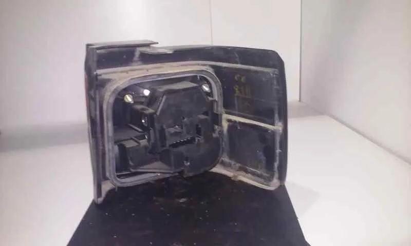 Piloto Trasero Izquierdo para Volkswagen Passat Berlina (312)