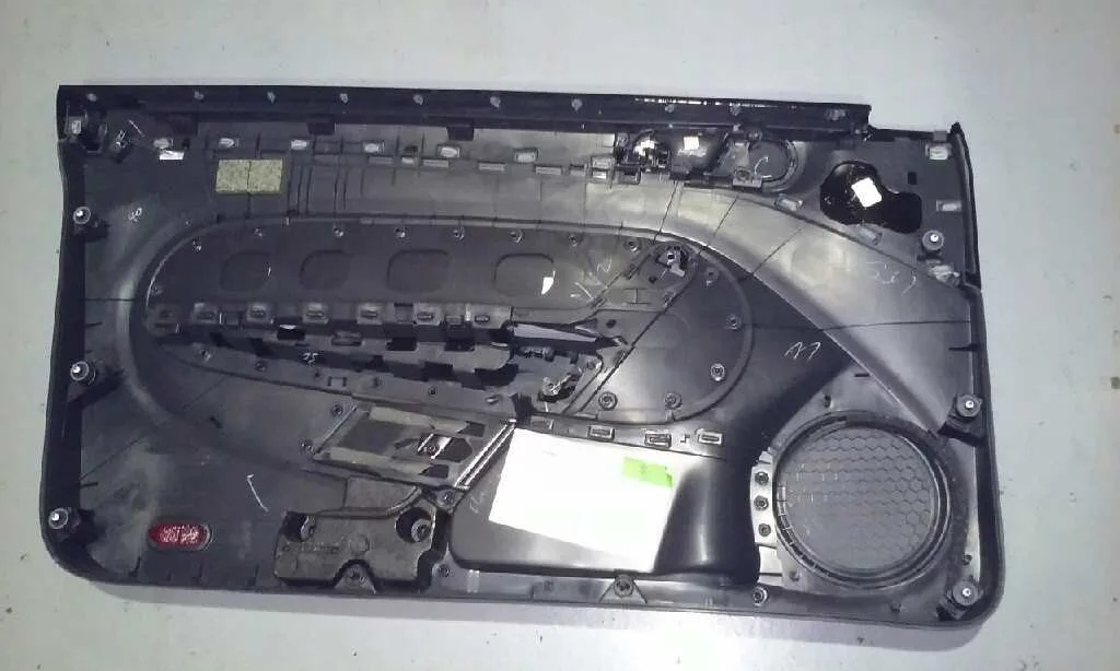 Guarnecido Puerta Delantera Derecha para Volkswagen Beetle (5C1)