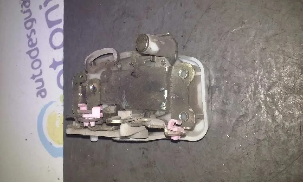 Cerradura Puerta Trasera Derecha para Honda Accord Berlina (Cg7-9/Ch1-7)